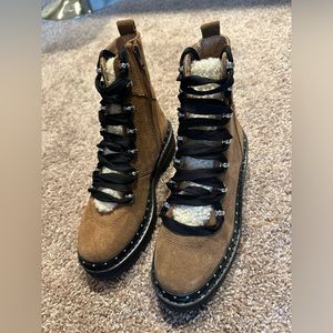 Steve Madden Rainier fur lined boots size 5